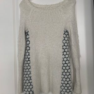 BCBGENERATION Sweater Size XS